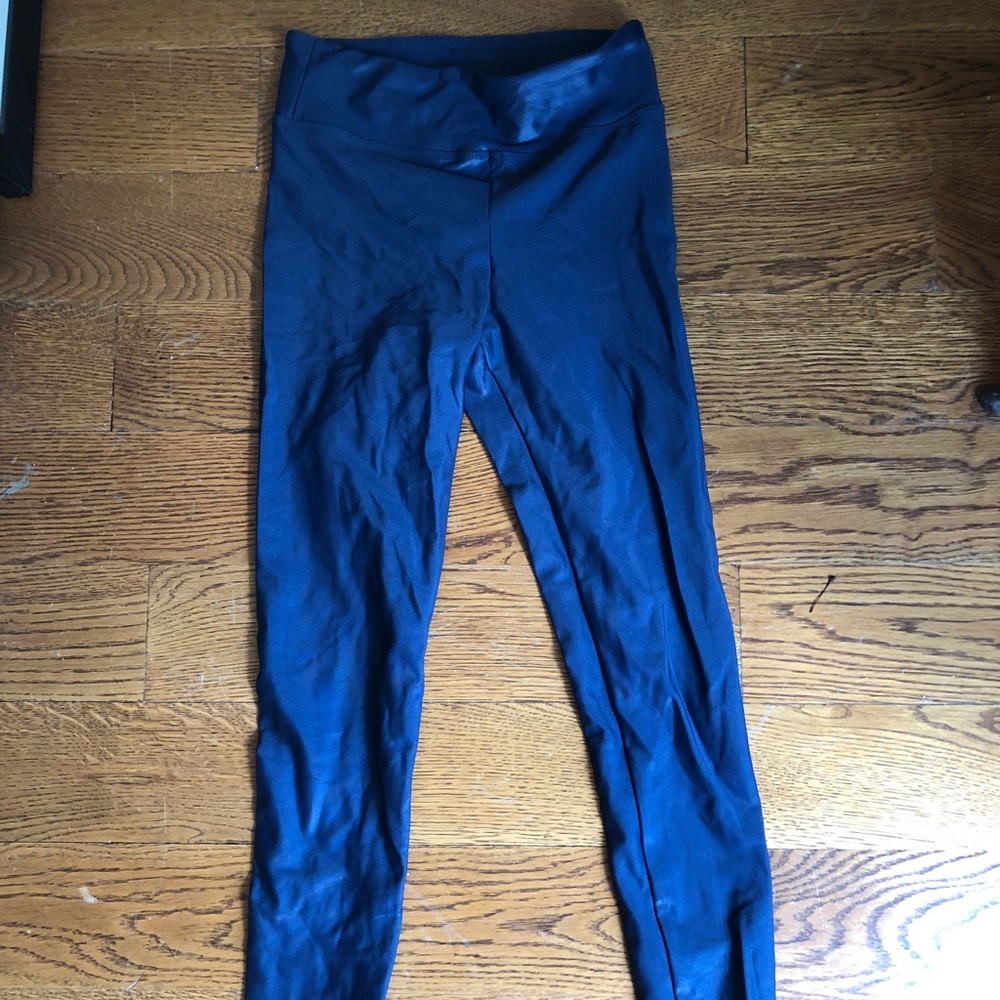 Koral Lustrous Legging - midnight blue